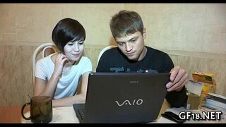 ʷ�여운 아기 넓혀 다리