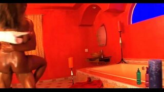 Сахт межрасовый ҷинсӣ