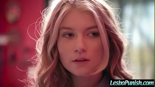 (Arya Фае &amp;amp; Хон Хэрээ Hart) Horny Lez Авах Шийтгэх Нь Тоглоом Гэхэд Үг Lesbo Клип-03