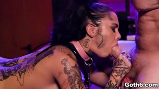 ���မ်ားပန္ရဲ slut Genevieve စင်းရရှိကာအို