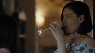 Prechádza niektoré drsný rozhodnutia