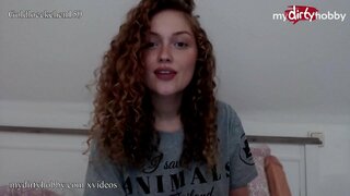 Hot немецкая любительская красотка истифода мебарад, пурдарахт дилдо, езанд худро тугую киску ва громко стонет, то кончает