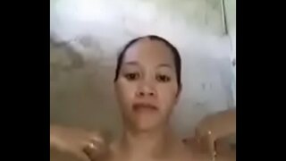 Сайхан тоглох нь таны түүний pyssy