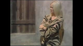 كبير الحمار شقراء الكلبة هانا هاربر المصات و الملاعين الطهاة الدهون ديك في مطعم